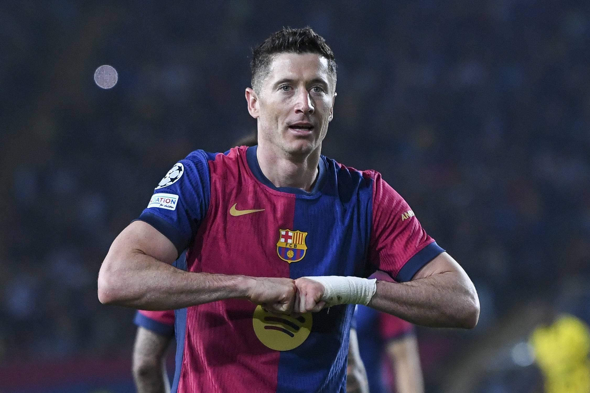 也为这个俱, 年的合约有 也为这个俱, 年的合约有