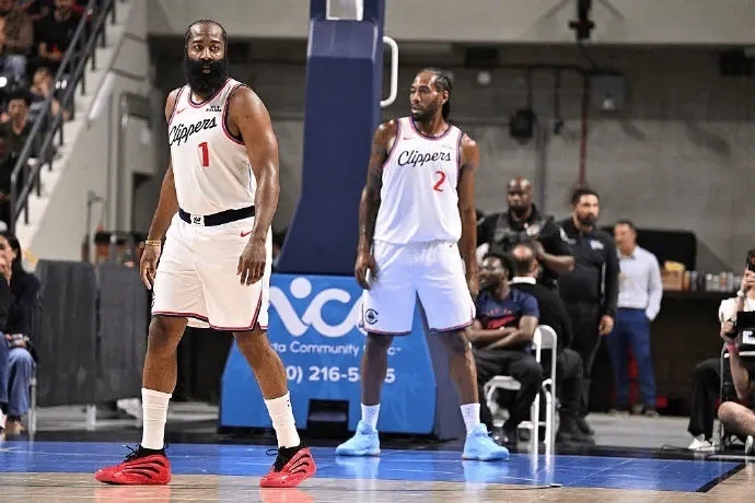 届全明星 届全明星