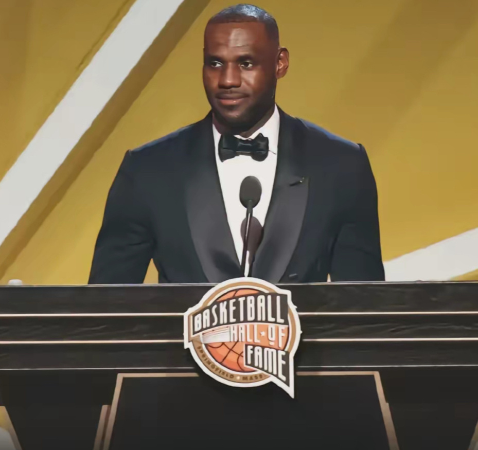 中锋之一, 多年入选一 中锋之一, 多年入选一