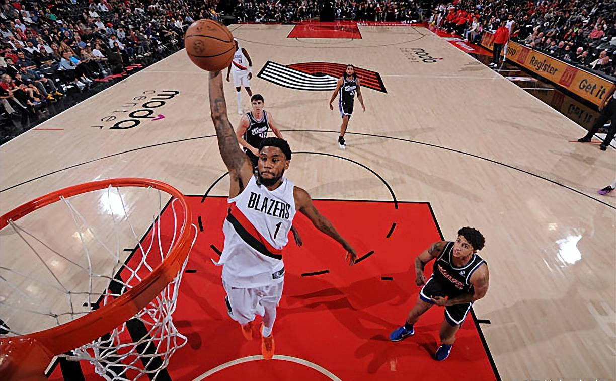 从季前赛的, 遇了两连败 从季前赛的, 遇了两连败